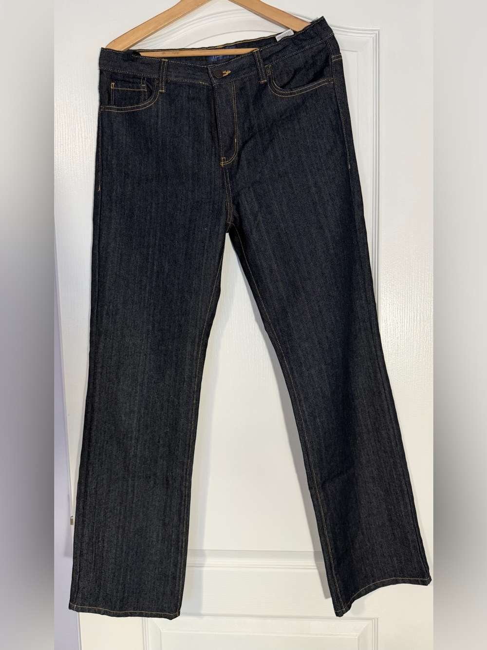 Old Navy Straight Jeans – Size 18 (Junior) – Like New